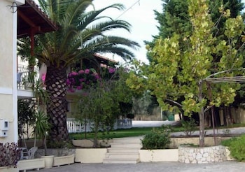 Helena Studios Kefalonia 9/24