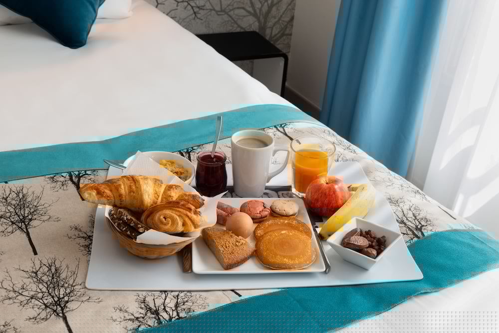 Hotel The Originals Rouen Notre-Dame photo3