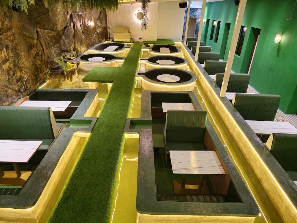 The Century Boutique Hotel George Town 48/60