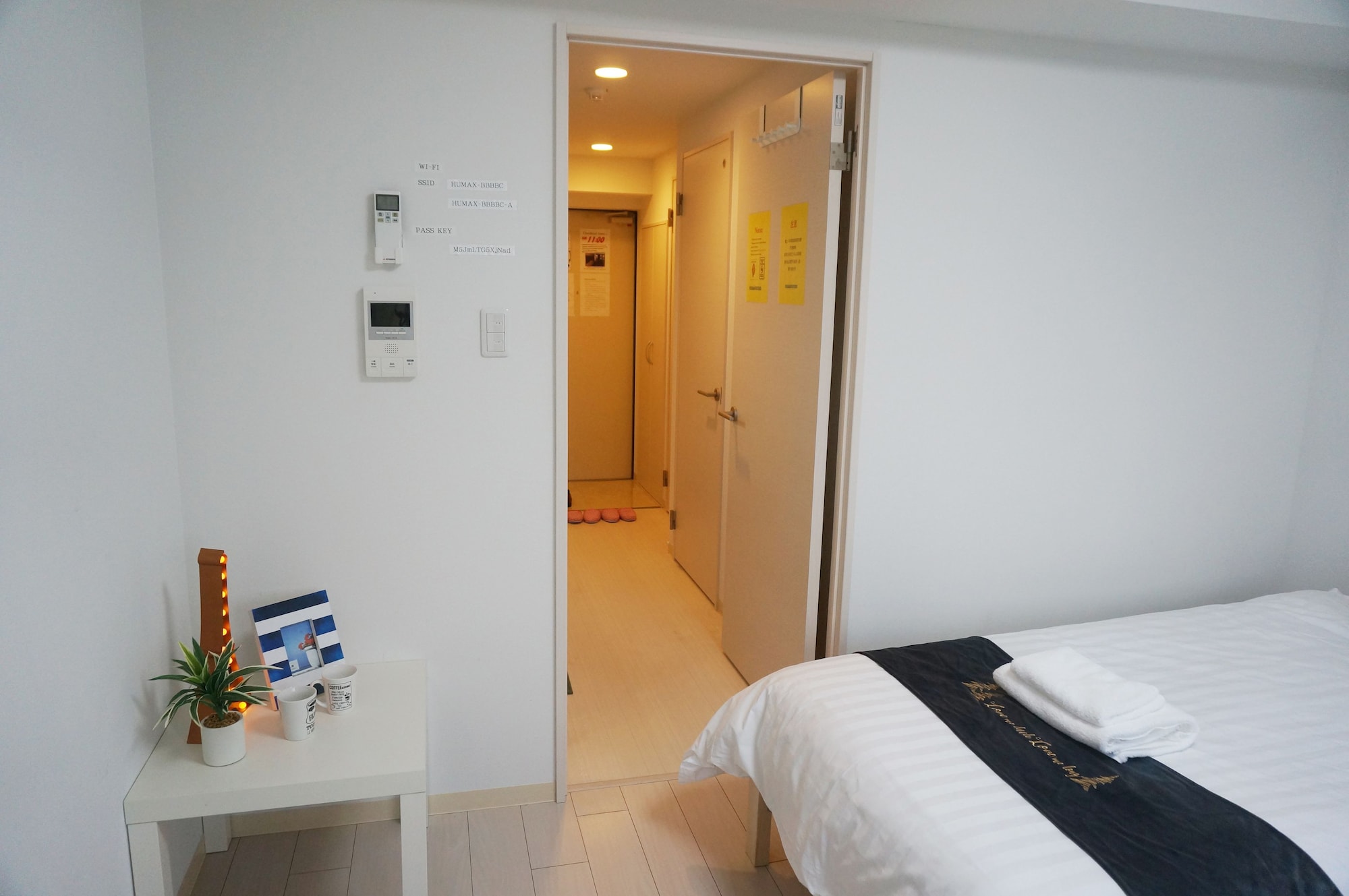 DELUXE, TWIN BEDS
