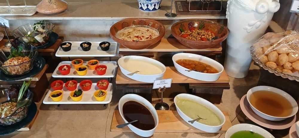 IFQ Hotel & Resort Islamabad 53/65