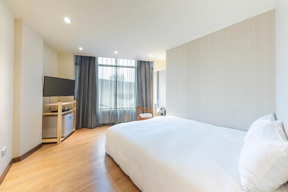 Bitan Hotel 25/61