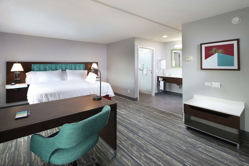 Hampton Inn and Suites Tucson East/Williams Center 16/53
