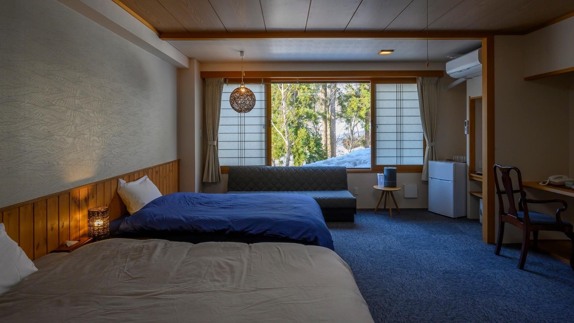 Western, Twin Beds, Forest View, Mountain View