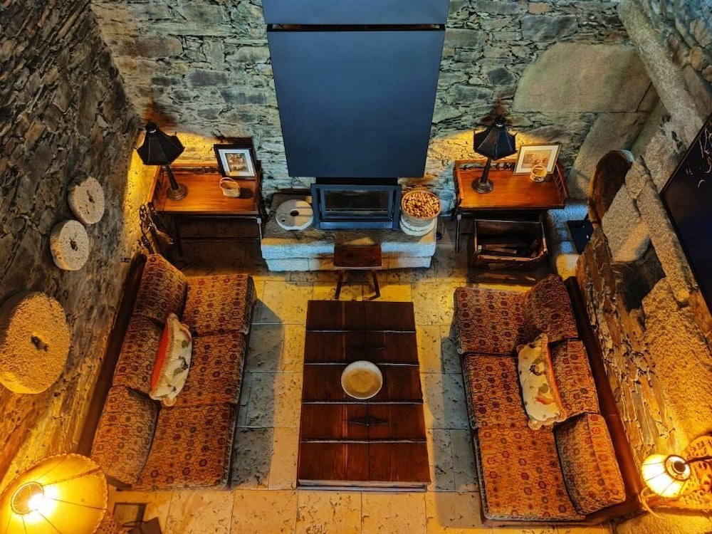 The Manor House Celeiros 49/75