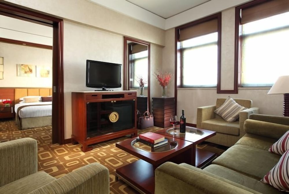 Beijing Minzu Hotel 18/36