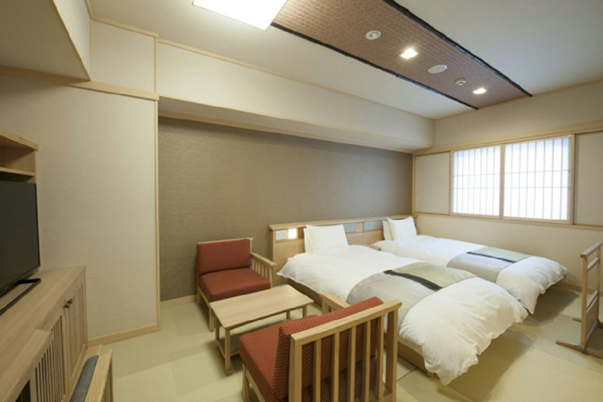 Japanese, Modern, Moderate, Twin Beds