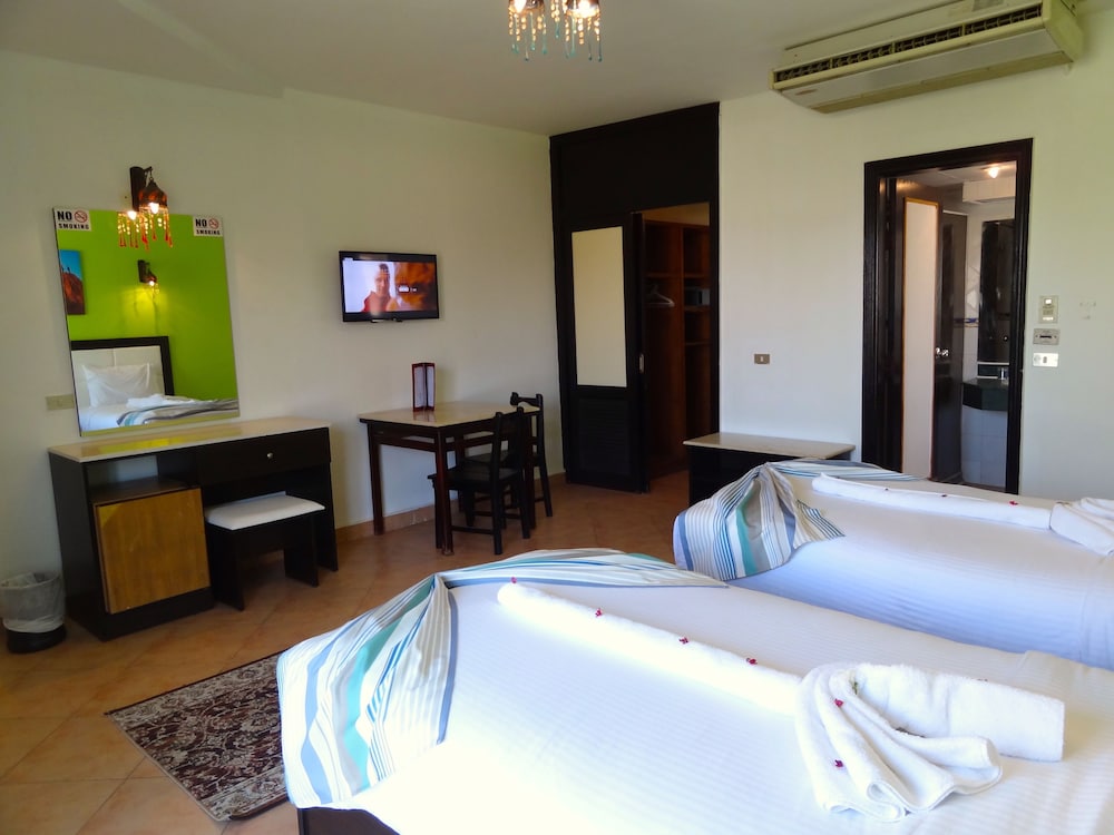 Naama Blue Hotel 15/50