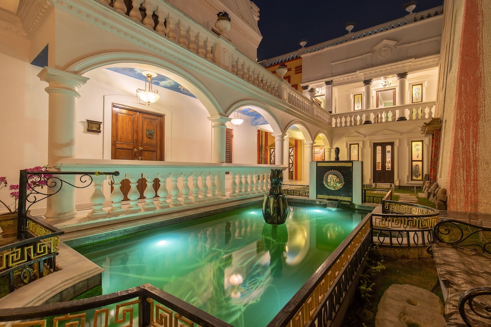 Baber Mahal Vilas 26/50