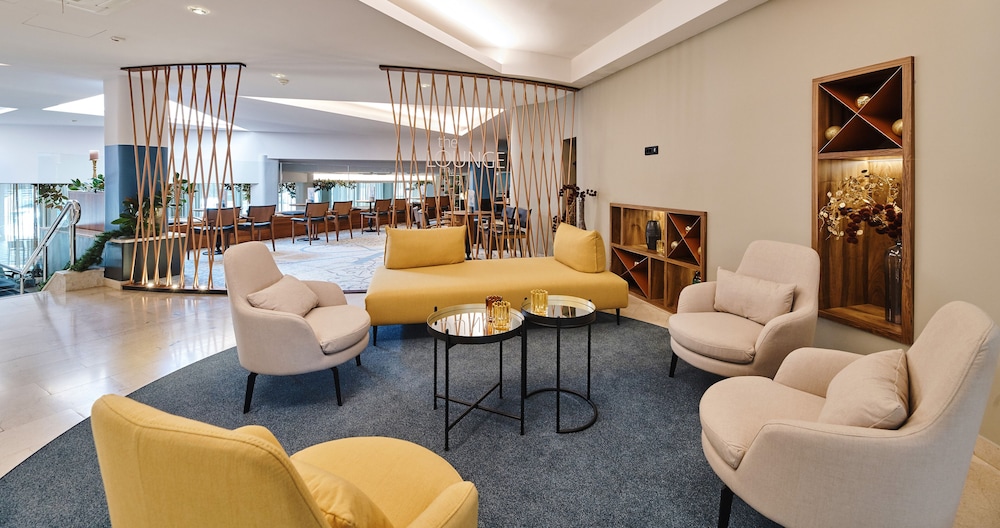 Aminess Vival Maestral Hotel 52/72