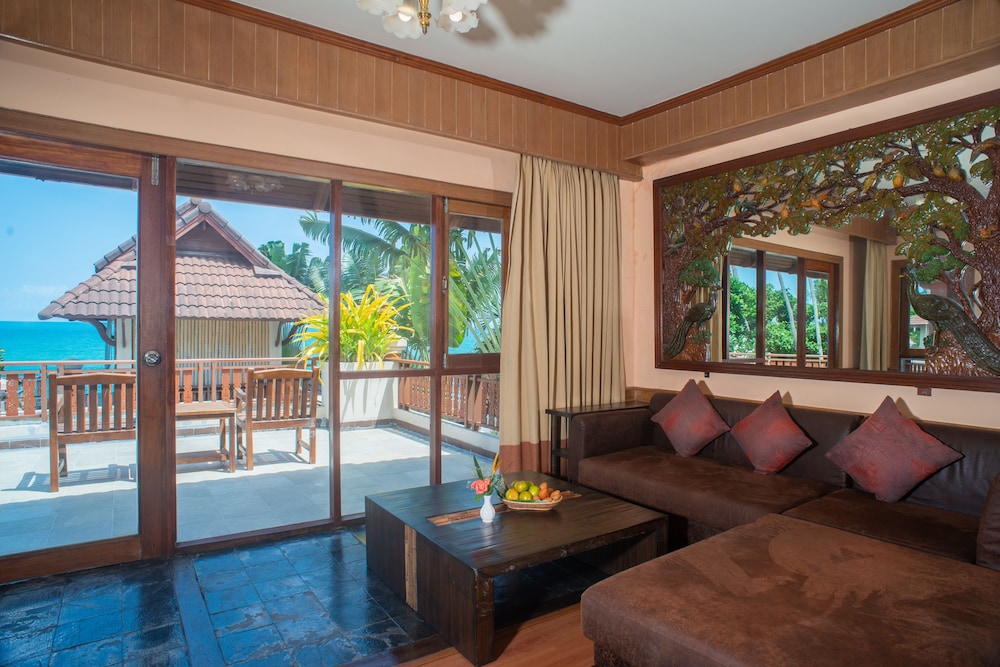 ALOHA RESORT 56/76