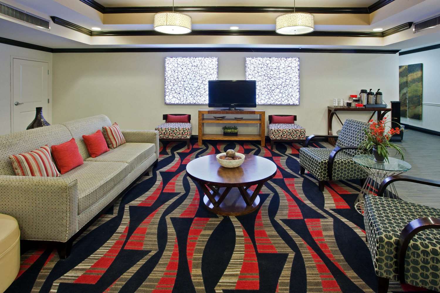 La Quinta Inn & Suites by Wyndham Conway 11/29