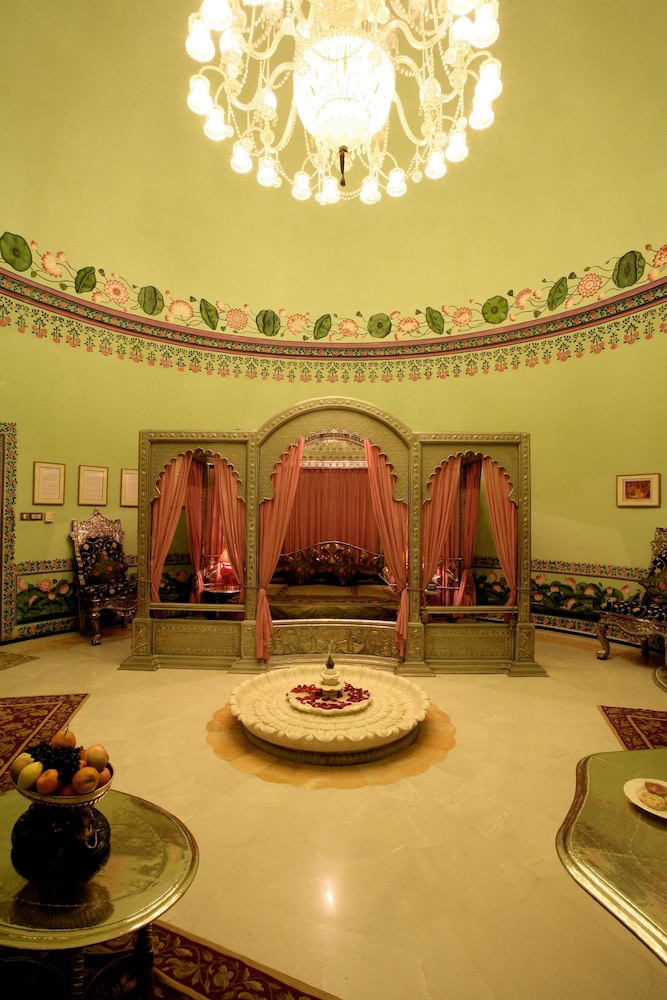 Shiv Niwas Palace 20/71