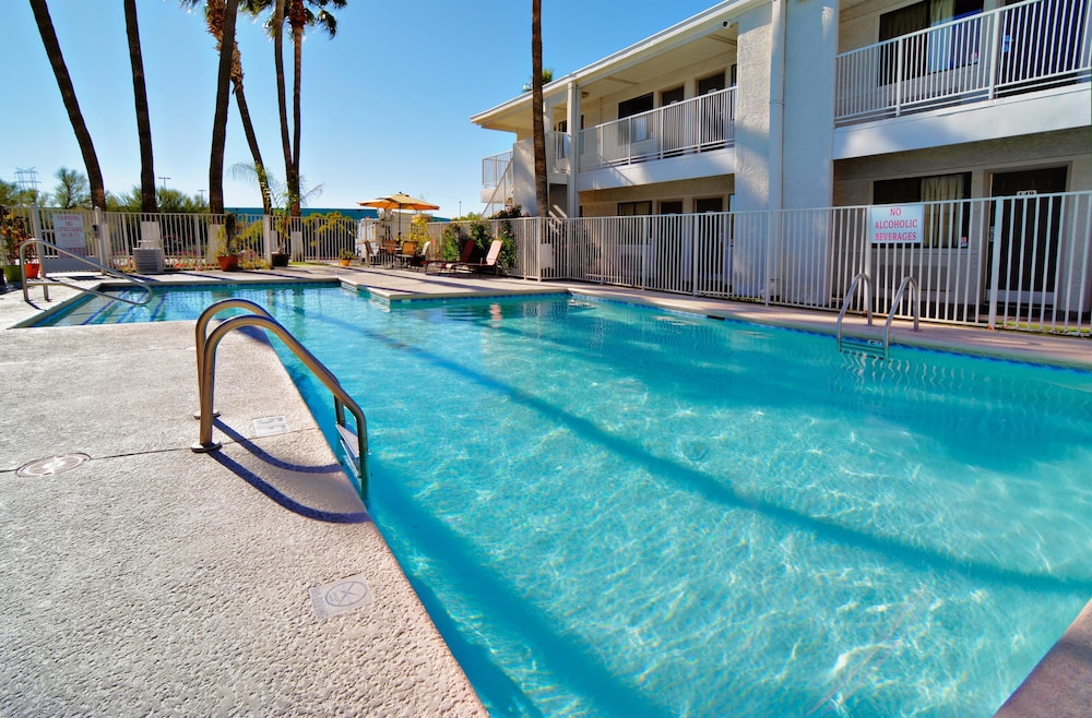 Studio6 Tucson, AZ - Irvington Road 7/60
