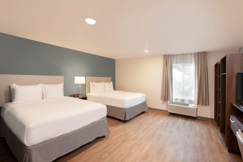 غرفة قياسية بسريرين كوين، WoodSpring Suites Dallas Plano Central Legacy Drive 2/4