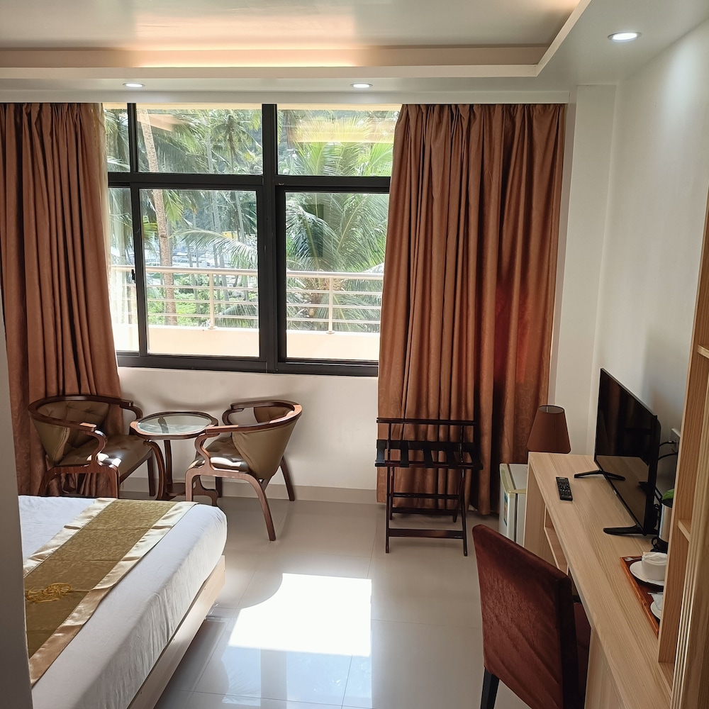 One El Nido Suite 58/96
