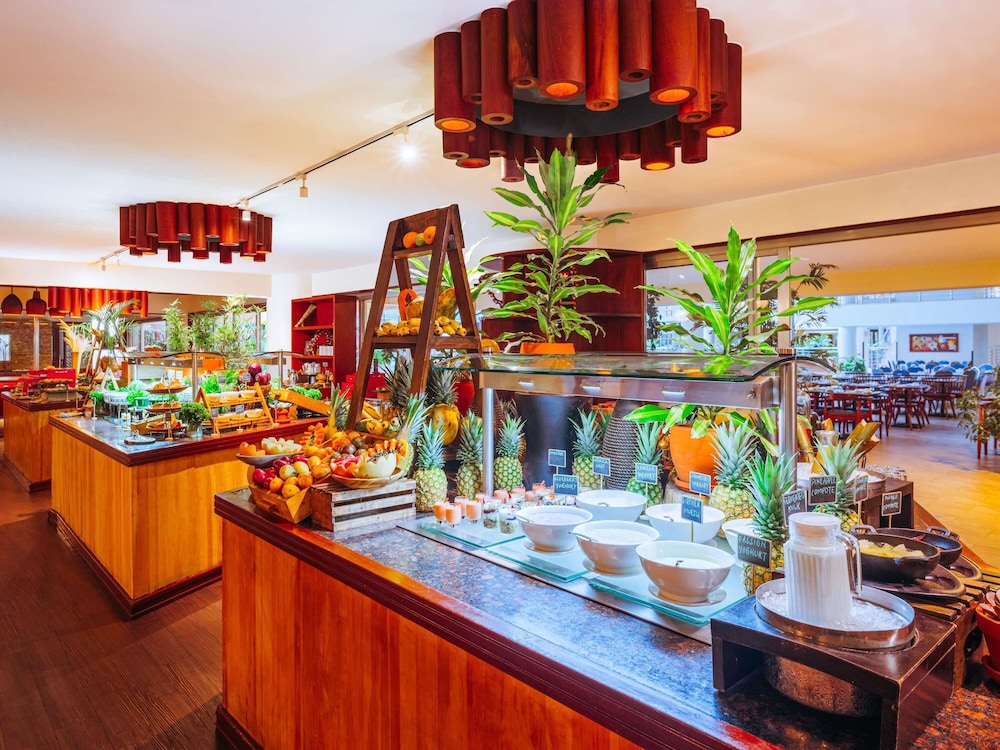 Movenpick Hotel & Residences Nairobi 8/69