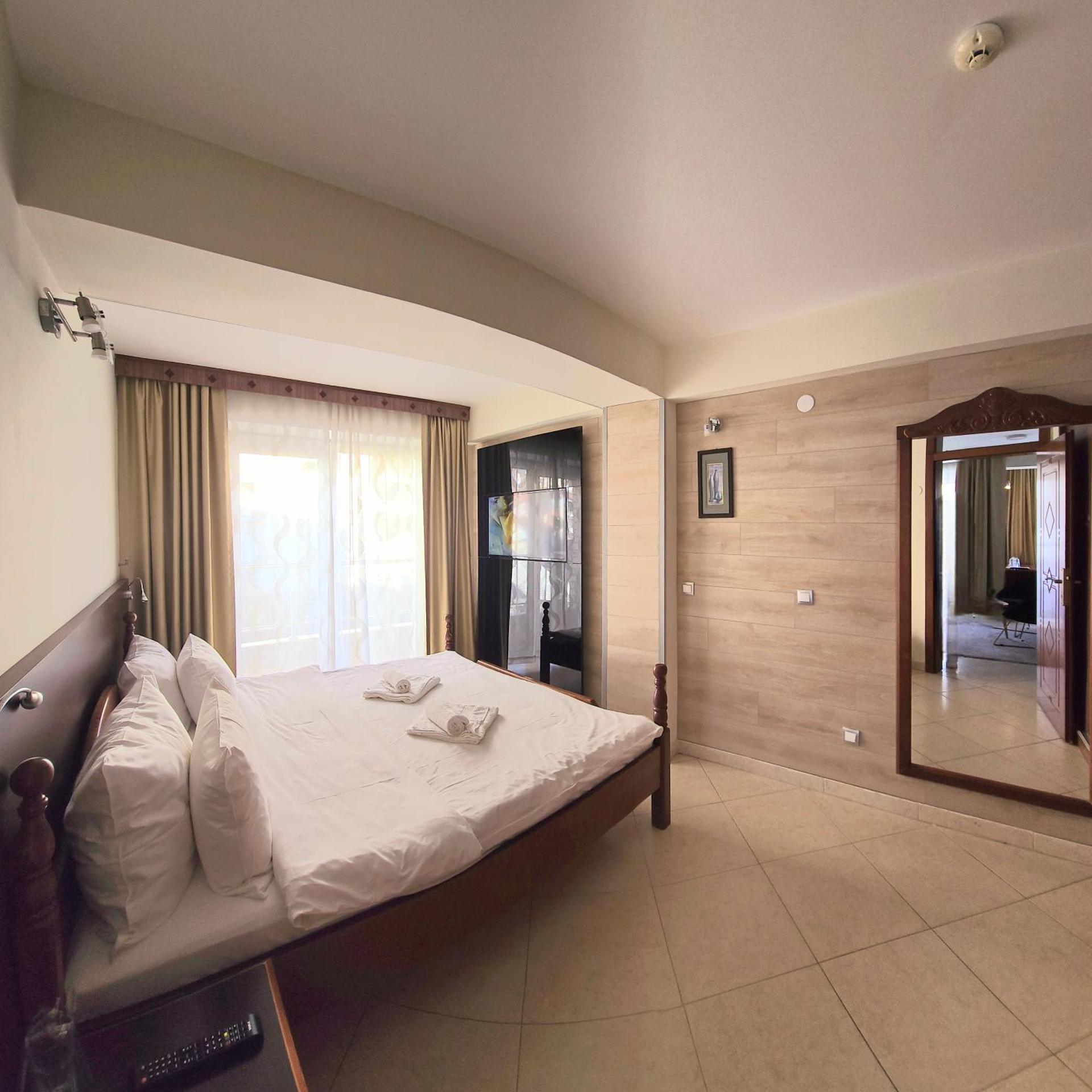 VILLA ROYAL VIEW 13/51