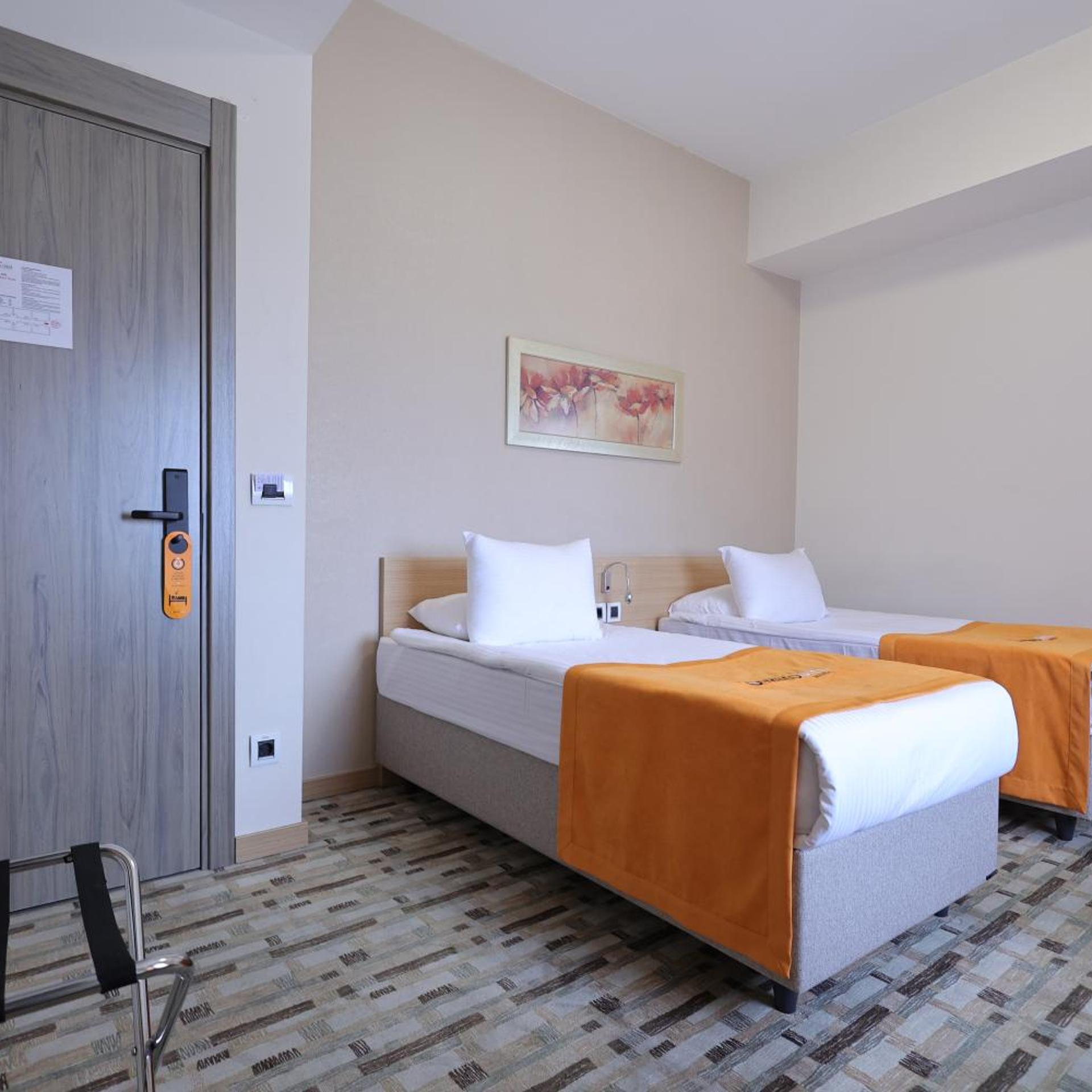 Orucoglu Oreko Hotel 24/55