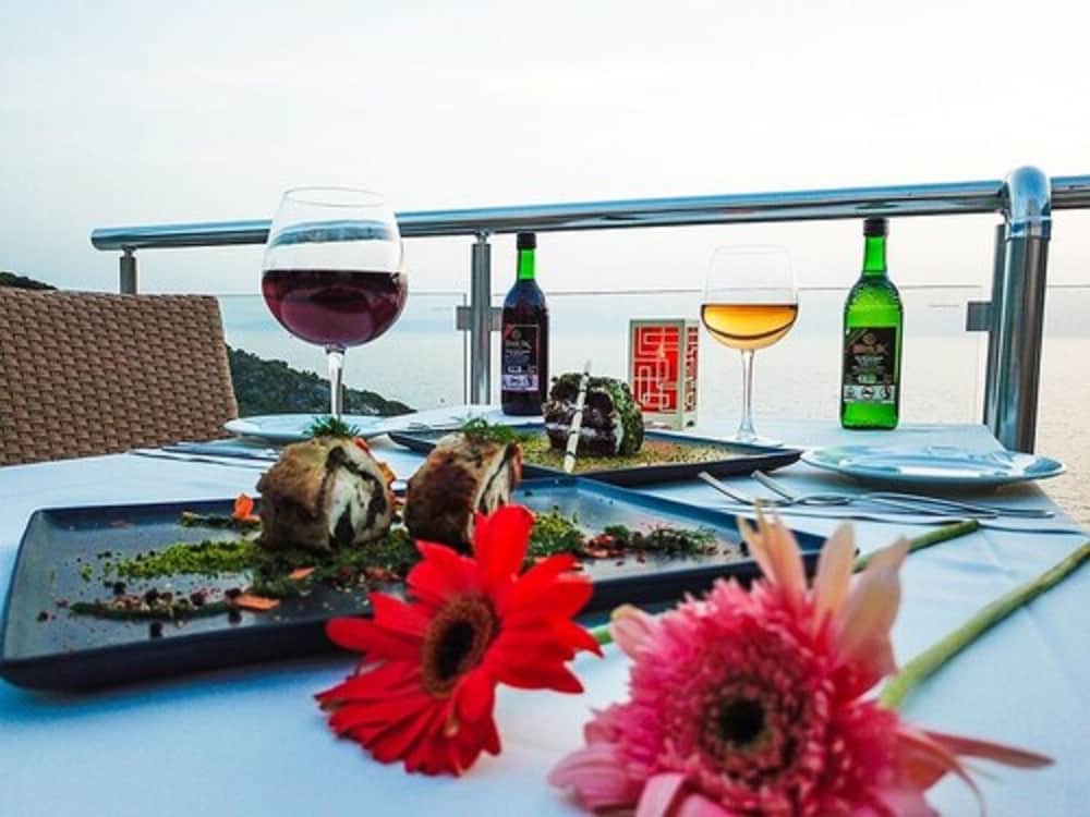 Ladonia Hotels Adakule 20/50
