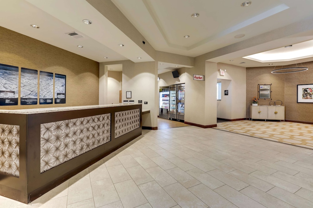 Drury Plaza Hotel Tallahassee 4/50