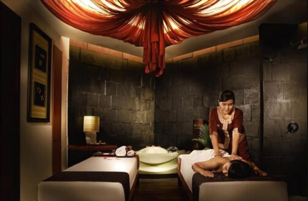 Rattan Inn Banjarmasin 6/24