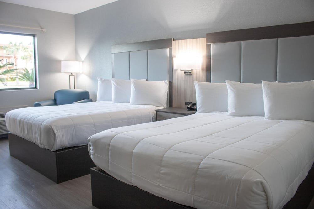 Howard Johnson Inn Tybee Island Savannah GA 23/69