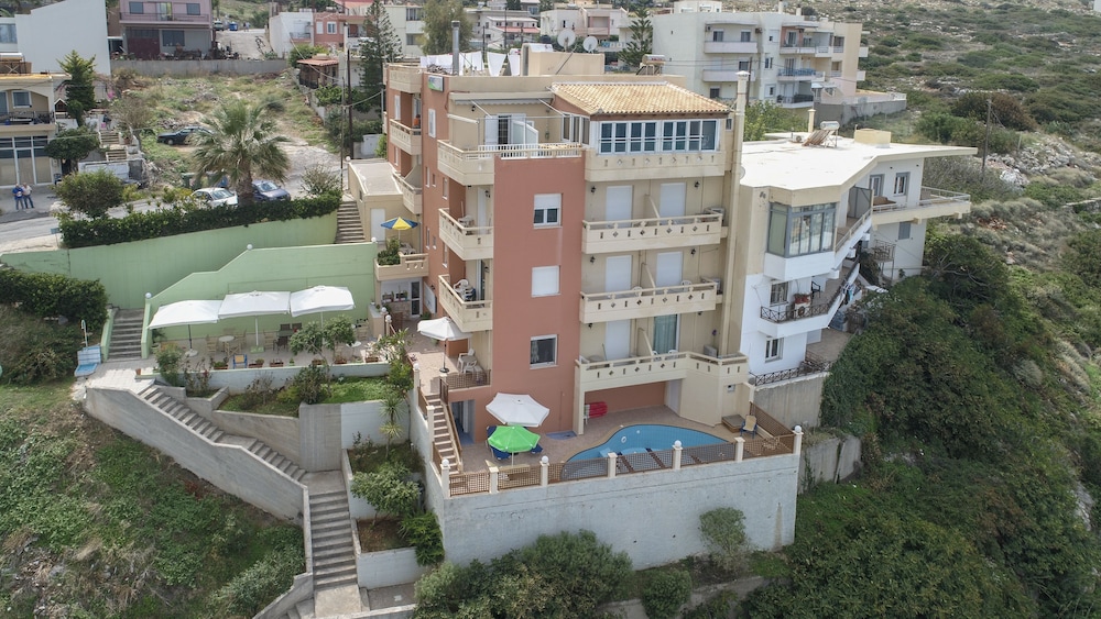Eliza Apartments 1/50