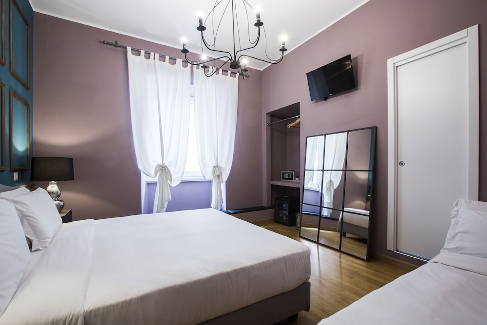 Dem Hotel 19/69