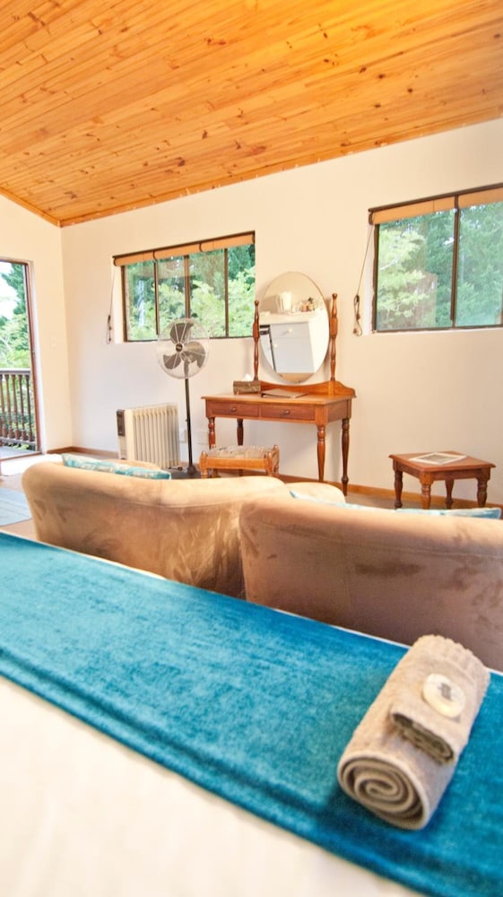 Overmeer Guest House 5/42