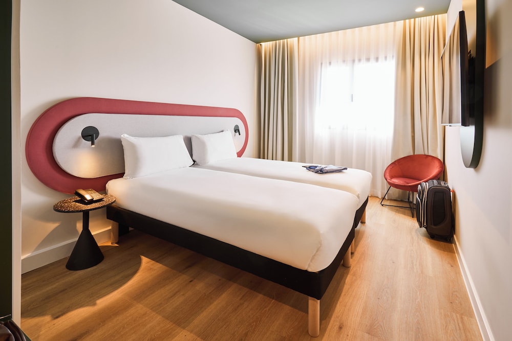 غرفة قياسية بسريرين منفصلين، Ibis Styles Madrid Airport Valdebebas 3/10