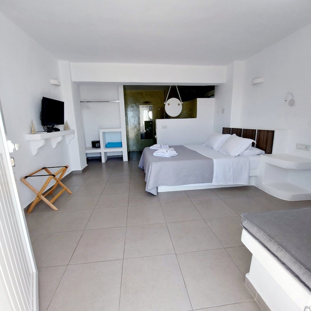Ambience Suites 15/72