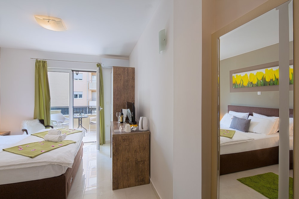 Guesthouse Le Marc 49/49