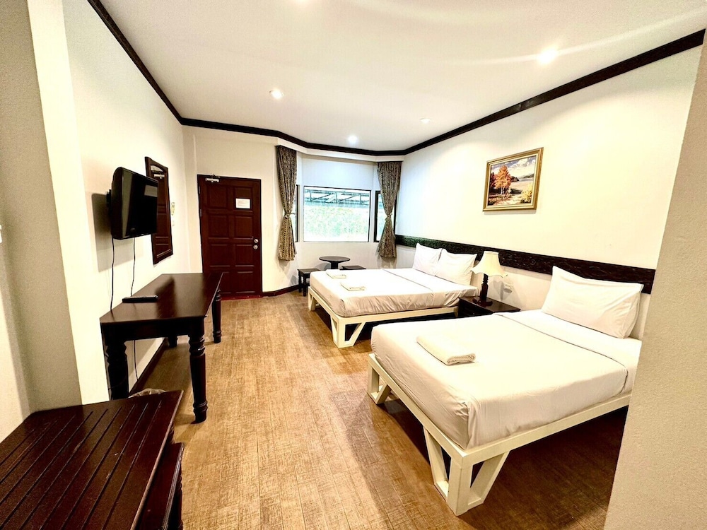 Bansuan Resort 7/32