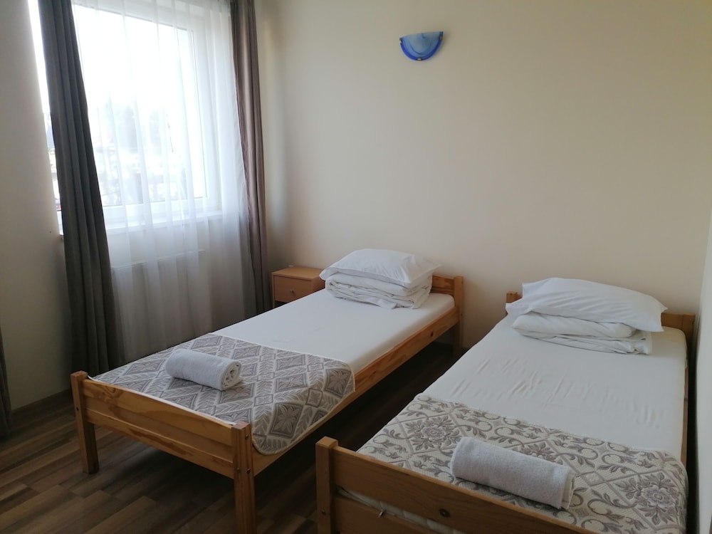 Hotel Ferihegy 12/30
