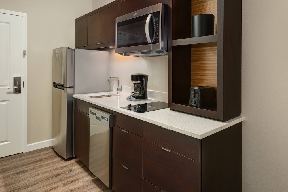 Towneplace Suites Atlanta Lawrenceville 24/27