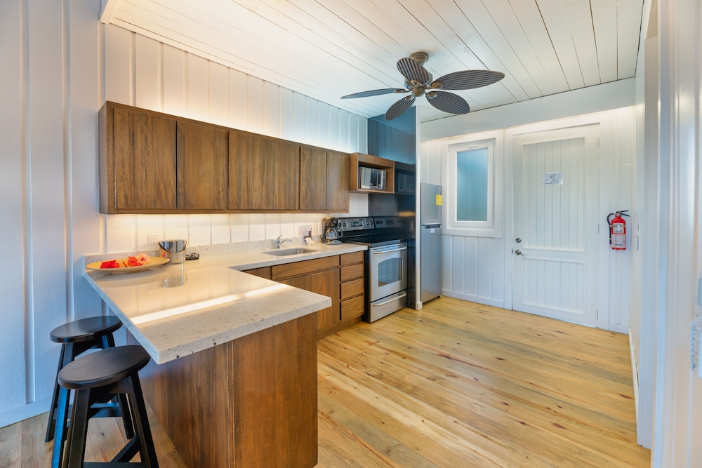 Barefoot Cay Resort 48/67