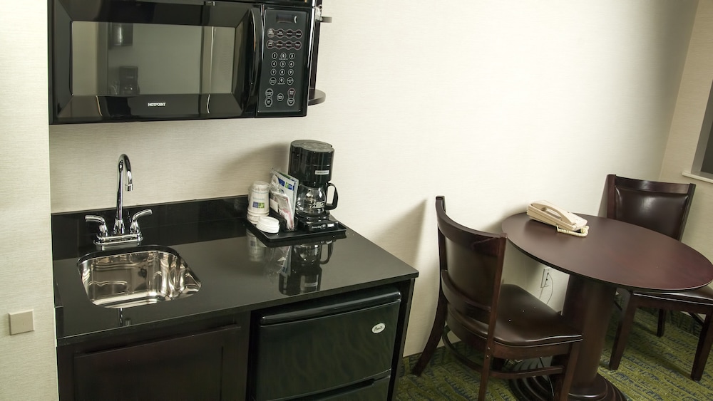 Best Western Plus Heritage Rail Inn & Suites 21/49