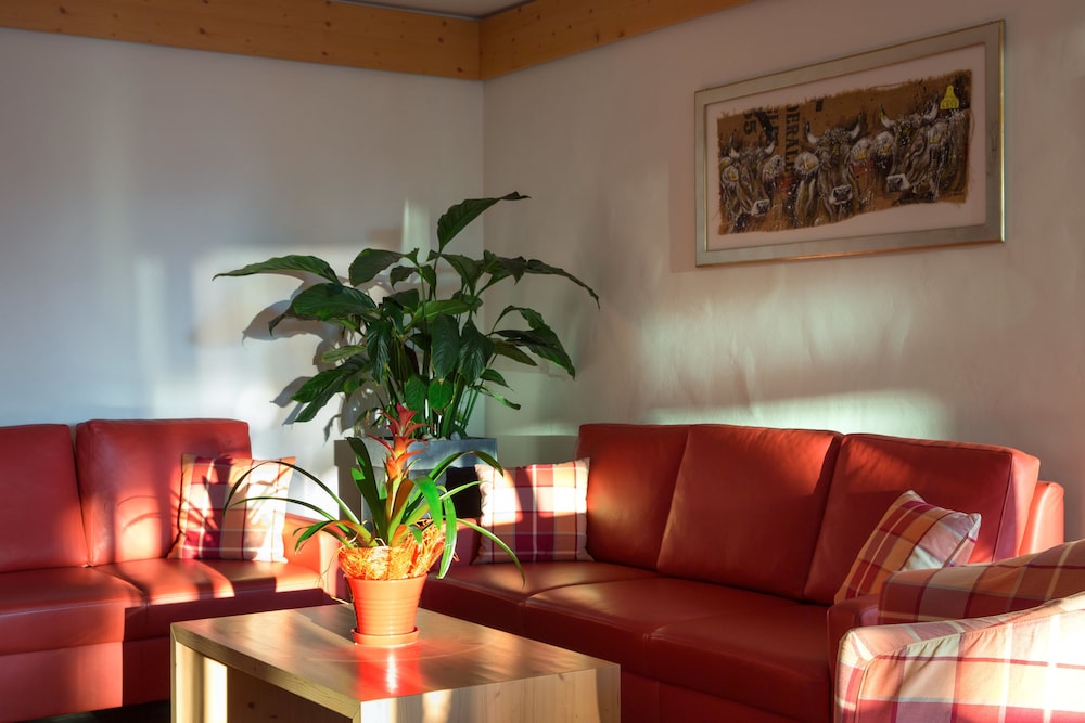 Helvetia Intergolf Hotel And Aparthotel 43/61