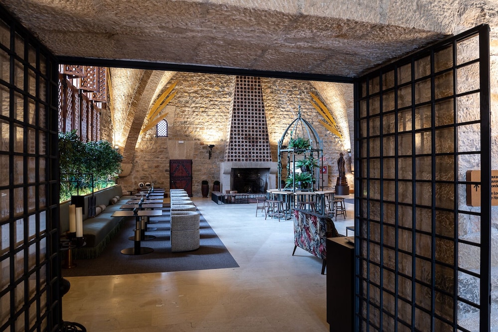 Parador De Jaen 12/50