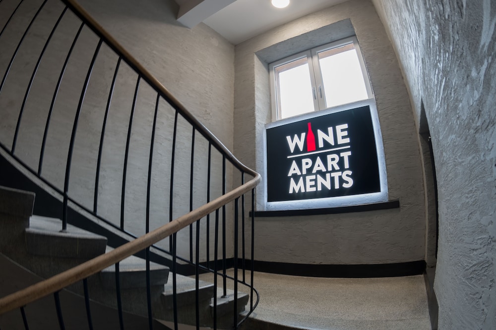 Wine Apartments 36/59