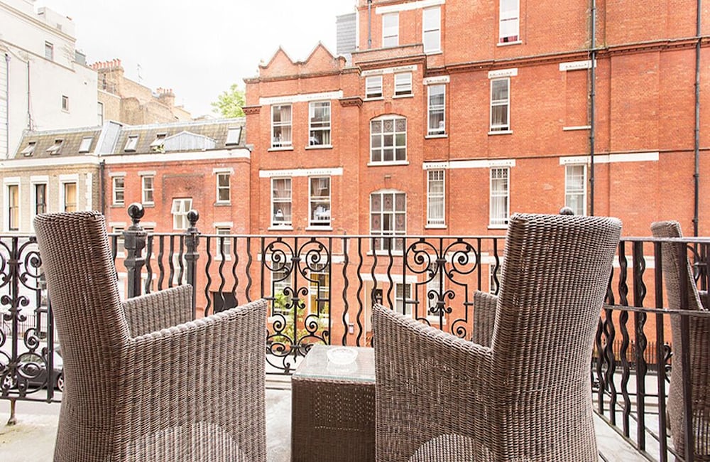 Presidential Apartments - Kensington 60/69