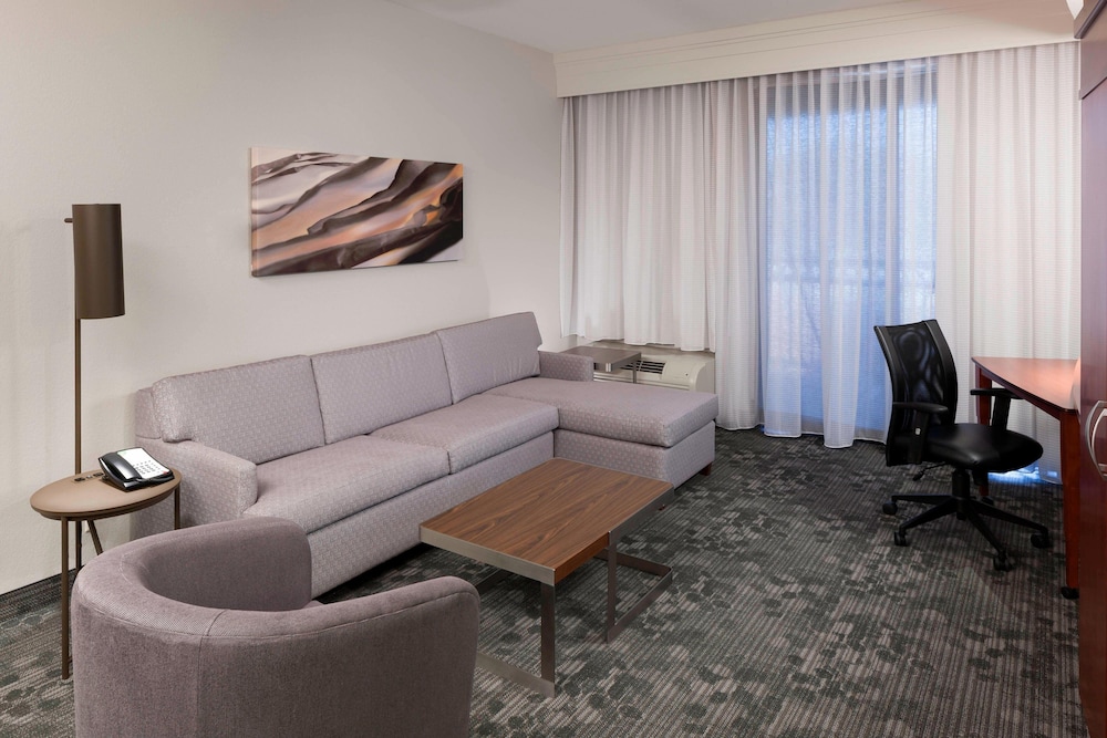 Courtyard by Marriott Franklin Cool Springs 29/53