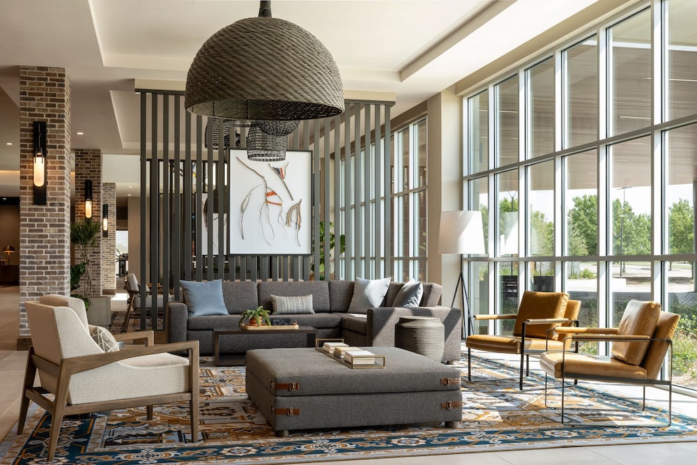 Delta Hotels by Marriott Wichita Falls Convention Center 20/44