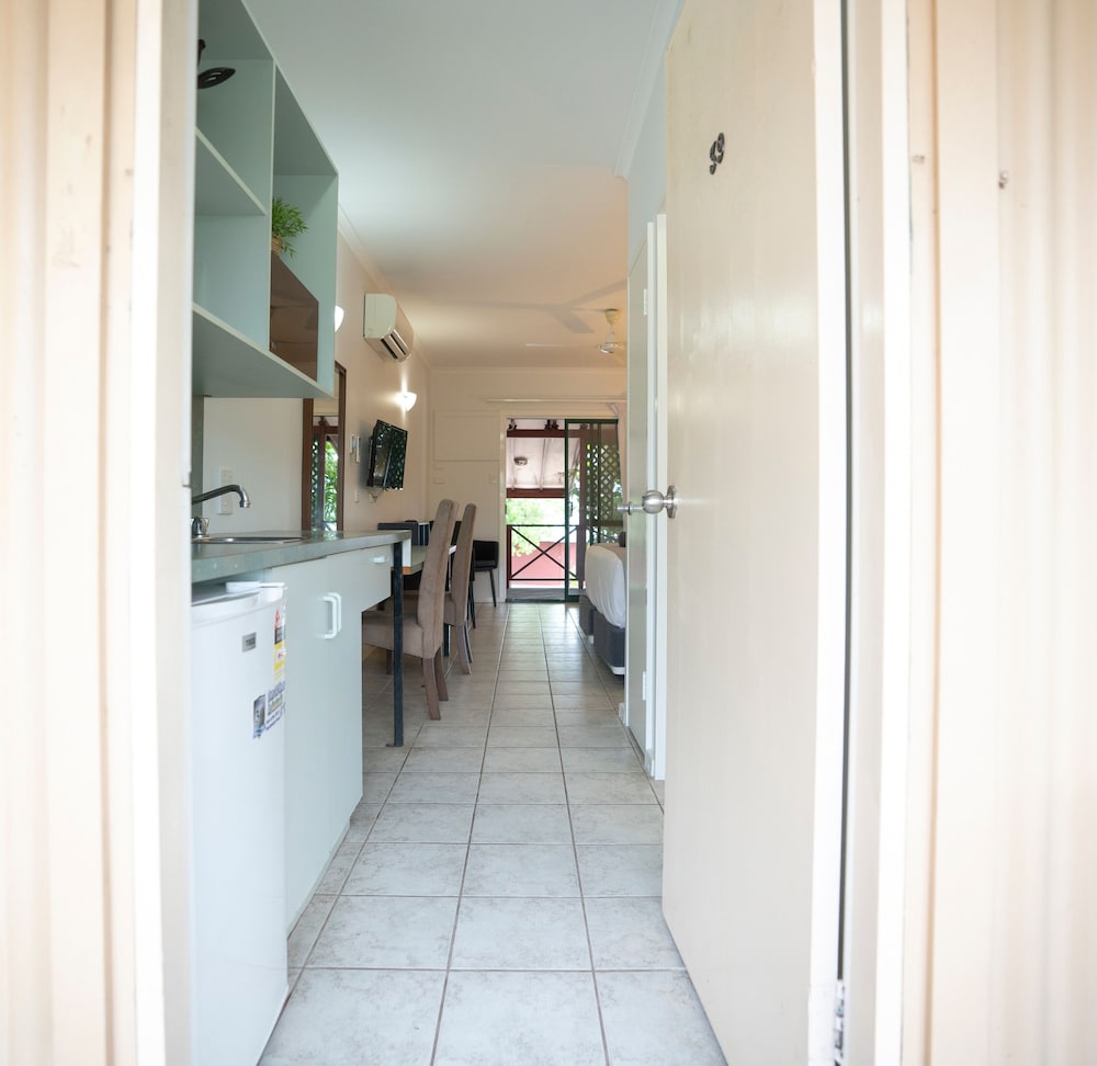 Kimberley Croc Motel 24/61