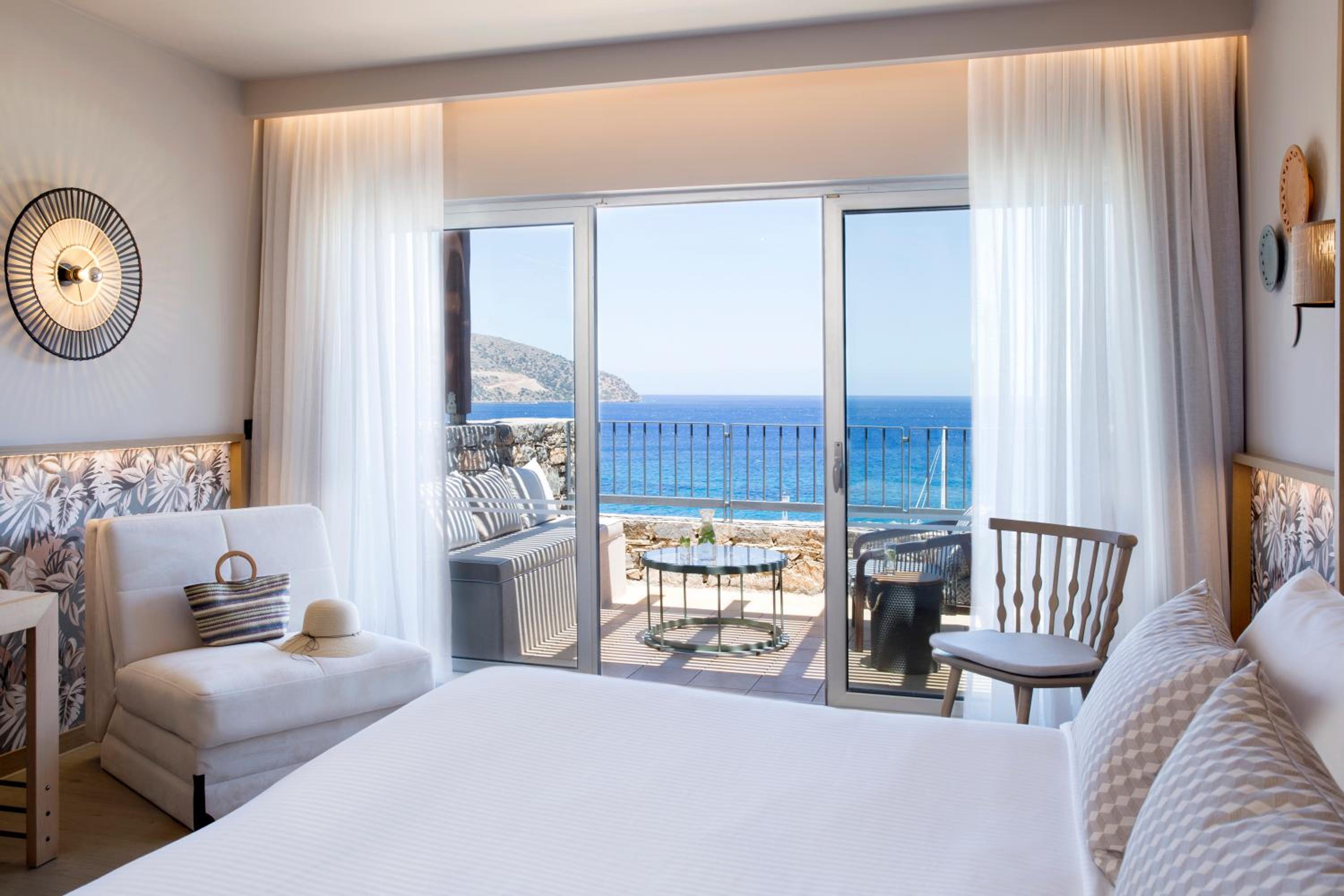 2 Bedrooms, Maisonette, Villa, Sea View, Private Pool