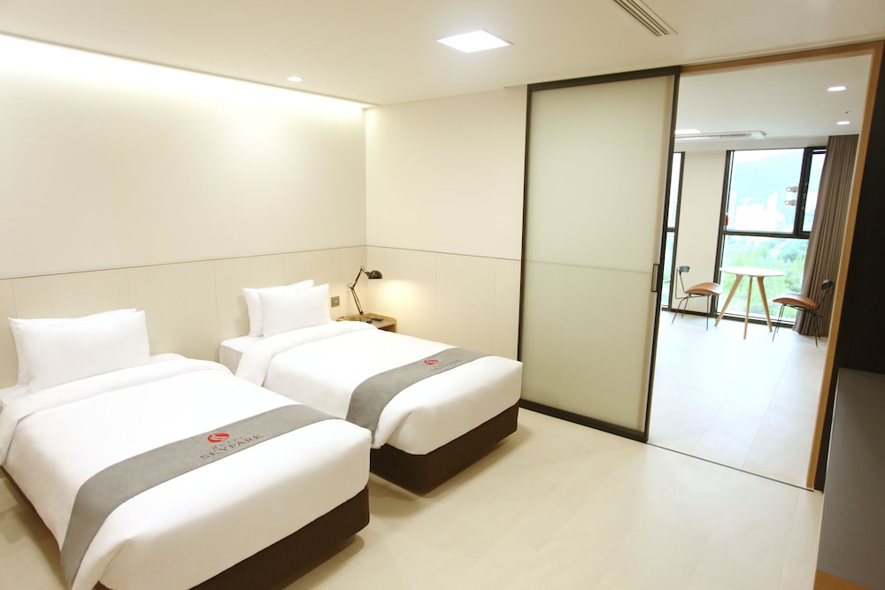 Hotel Skypark Daejeon I 14/55
