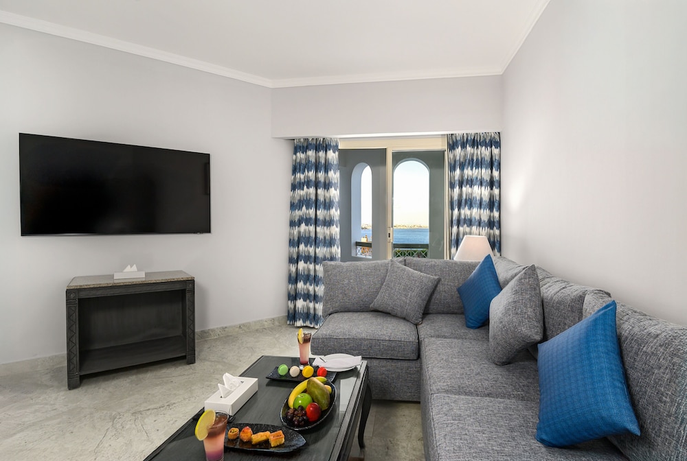 Invidia Coral Beach Tiran 95/137
