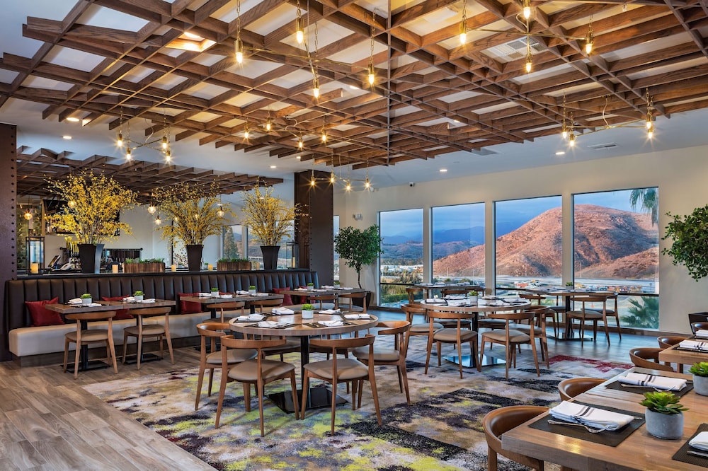 Doubletree By Hilton Pomona 46/64