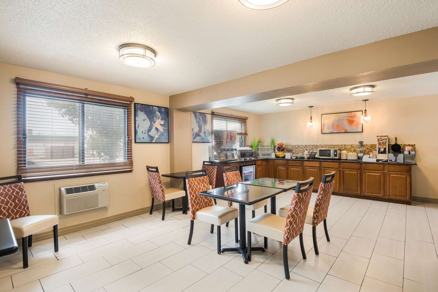 Best Western Mt Pleasant Inn 26/34